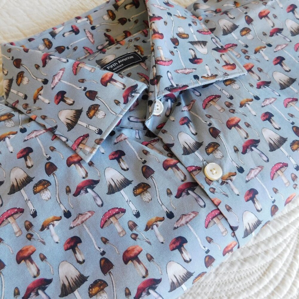 NWT Saks Fifth Ave novelty graphic mushroom print slim fit SS button camp shirt - Picture 12 of 16
